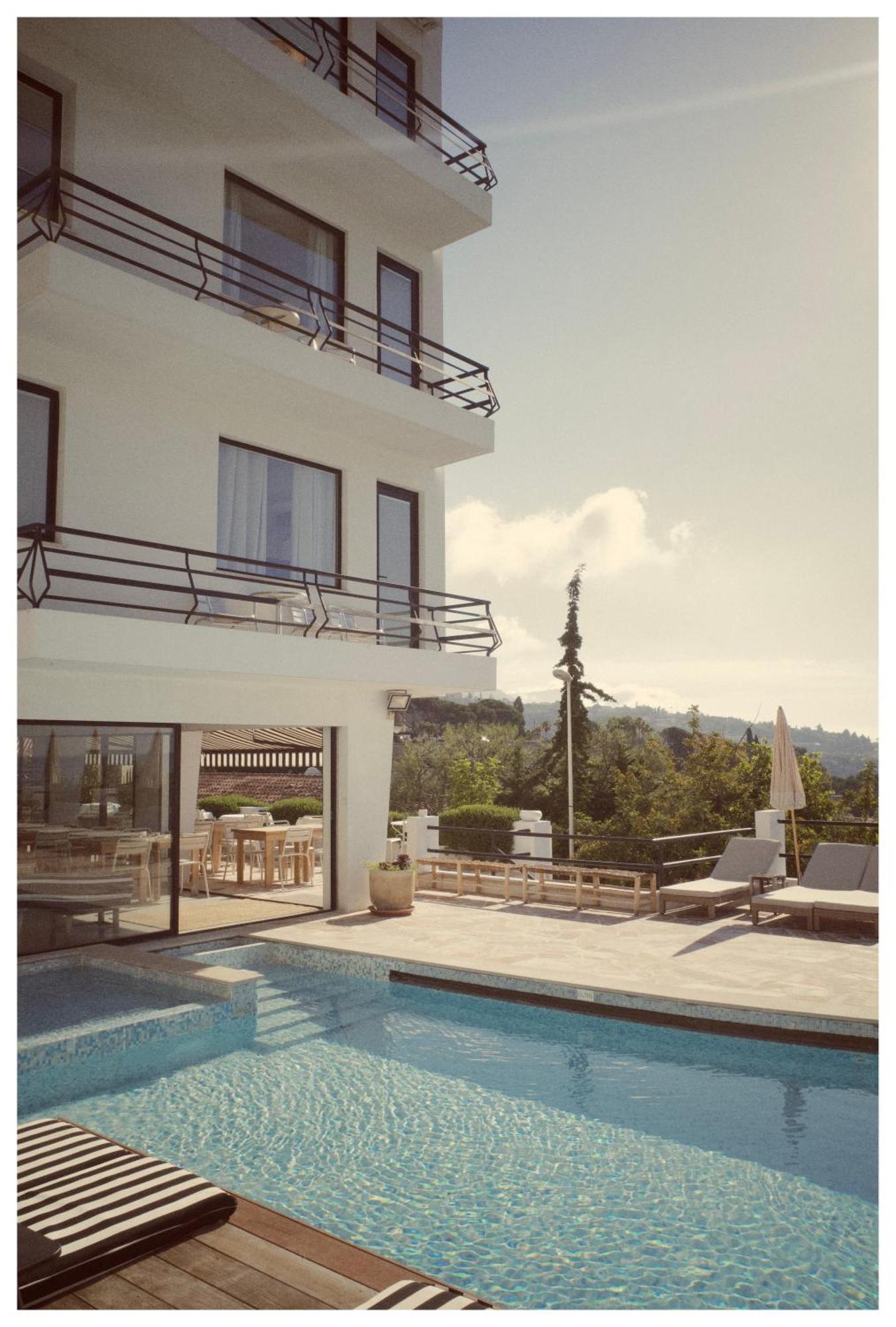 Hotel Le Versailles Βιλφράνς-συρ-Μερ Εξωτερικό φωτογραφία